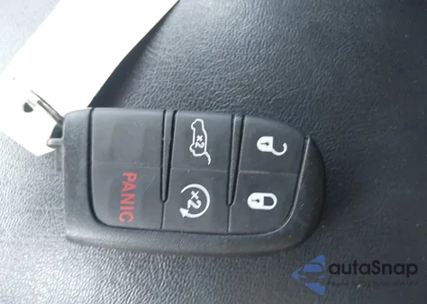 2019 Jeep Compass Limited 4X4 z USA, uszkodzony, nr VIN 3C4NJDCB6KT673338